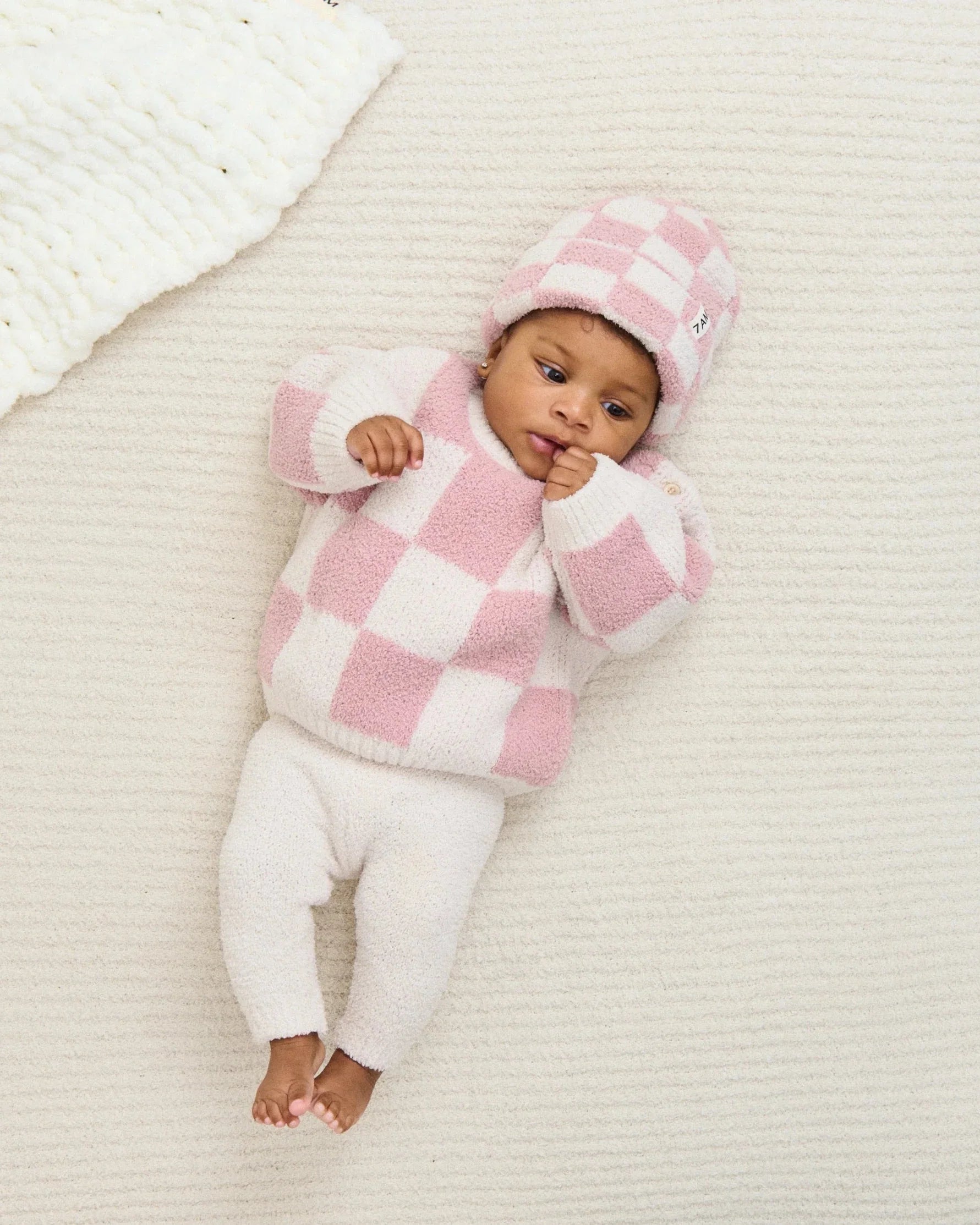 Ecru Ash Rose//