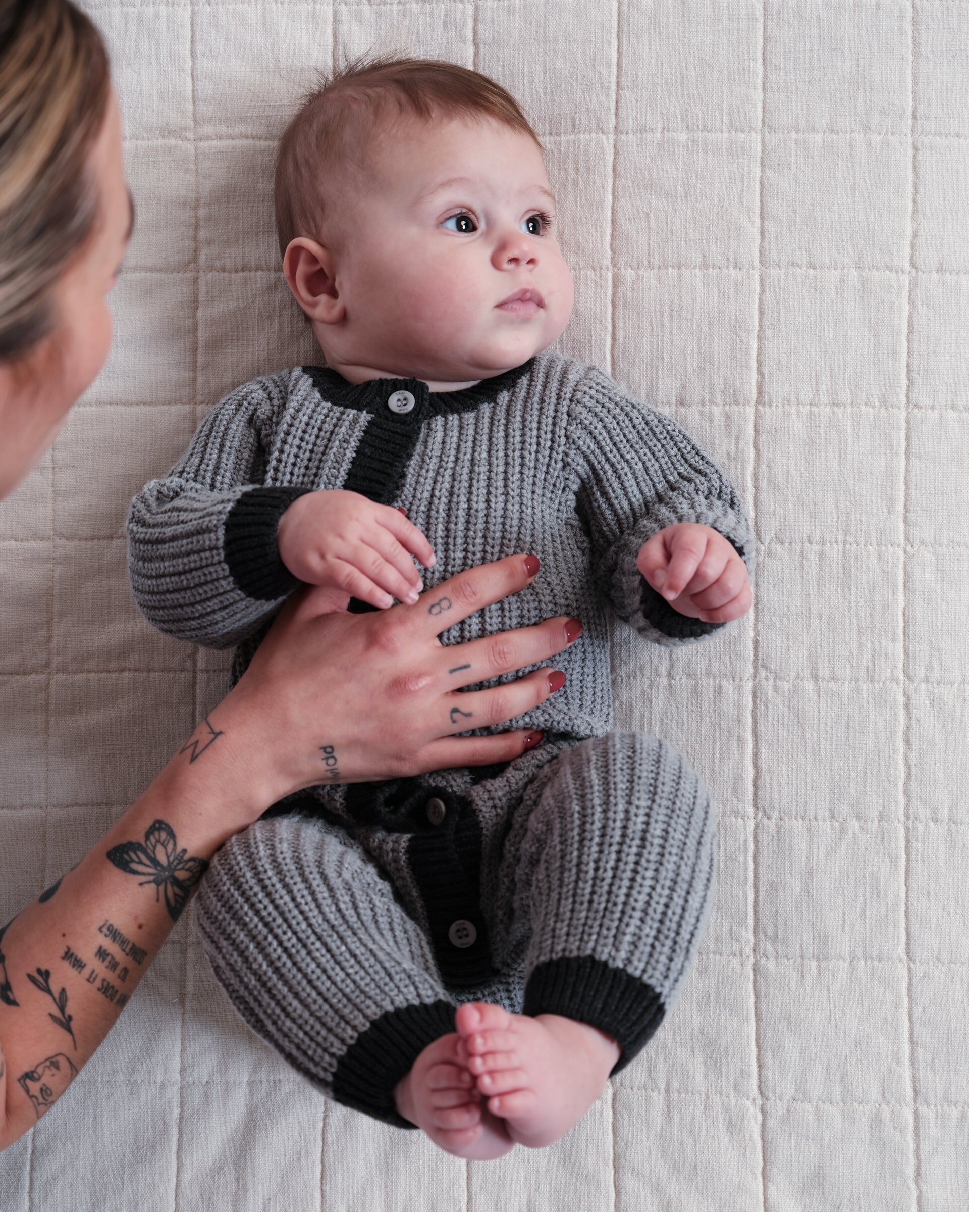 Heather Grey Black//