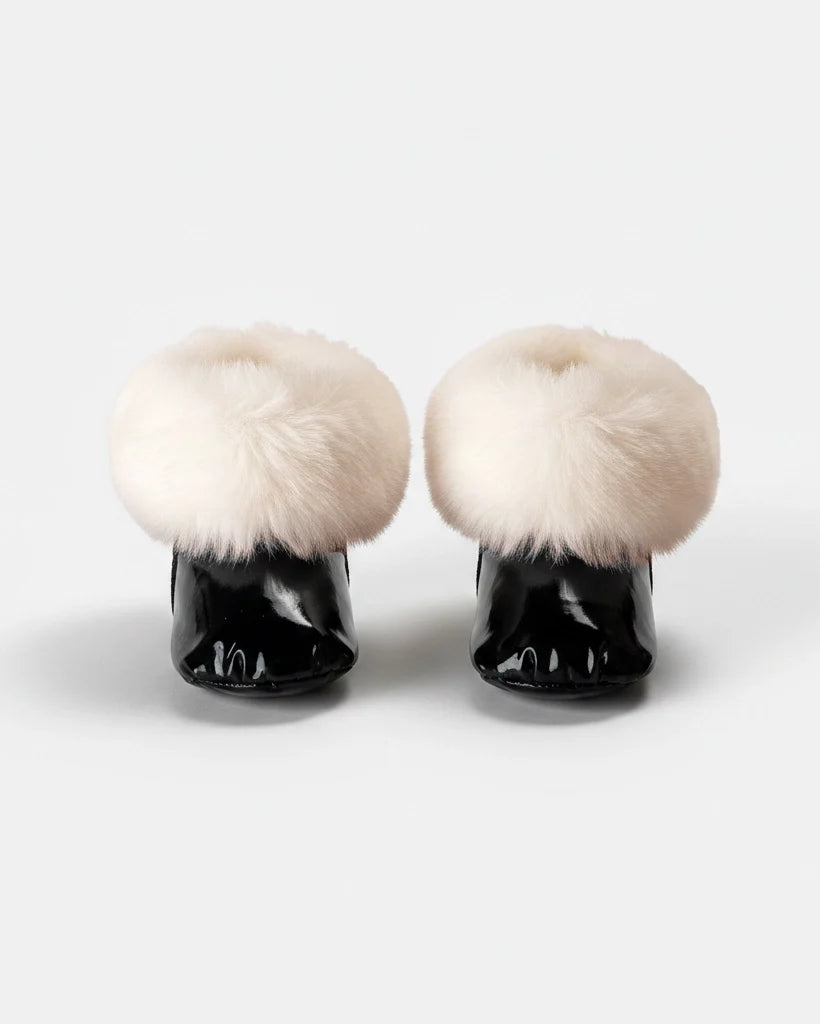 Black Liquid Shine Arctic Faux Fur//