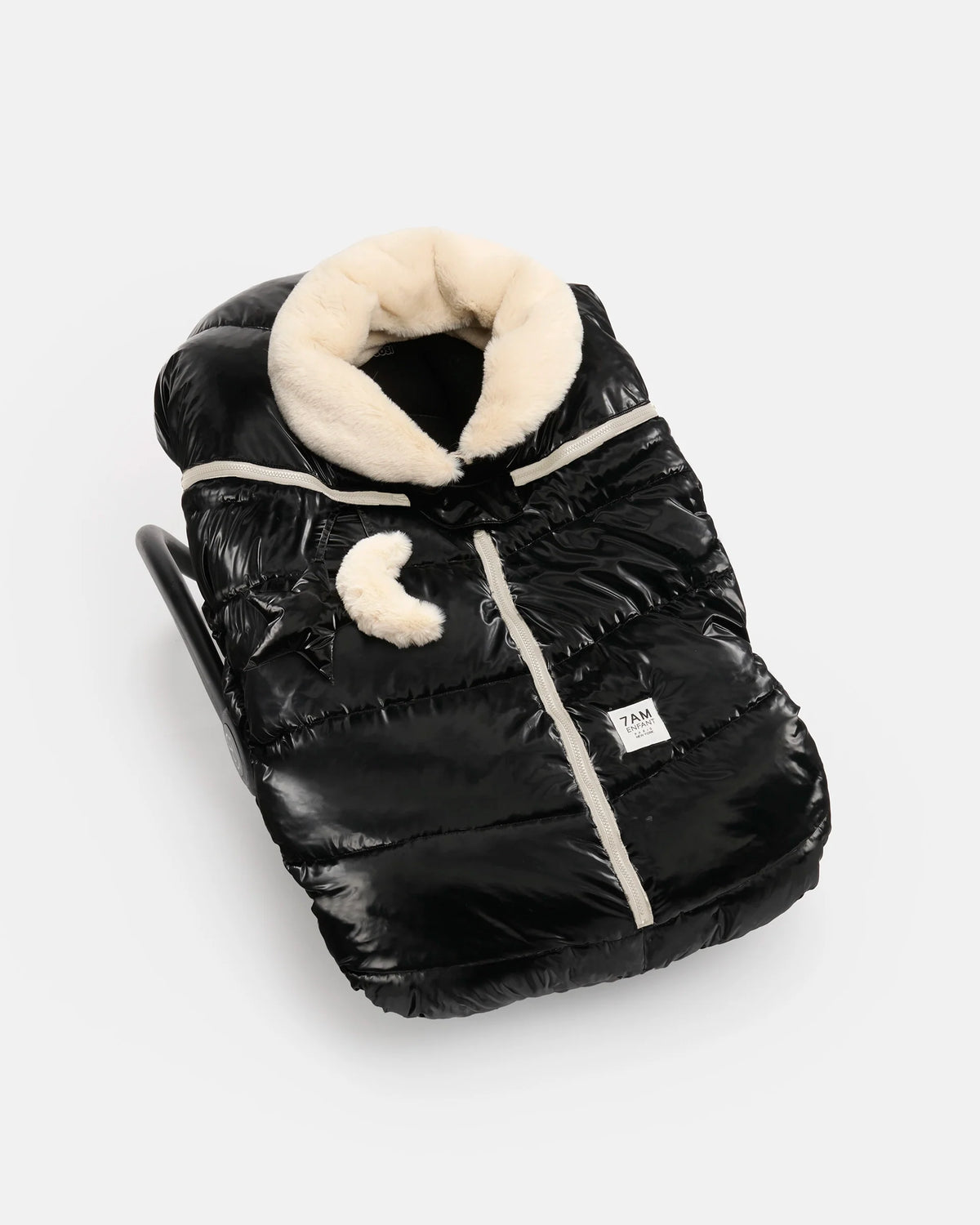 Black Liquid Shine Arctic Faux Fur//