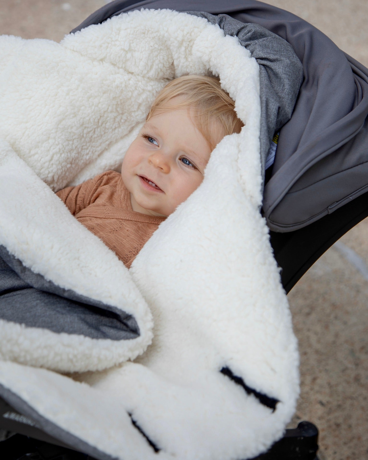 Heather Grey Cloud//