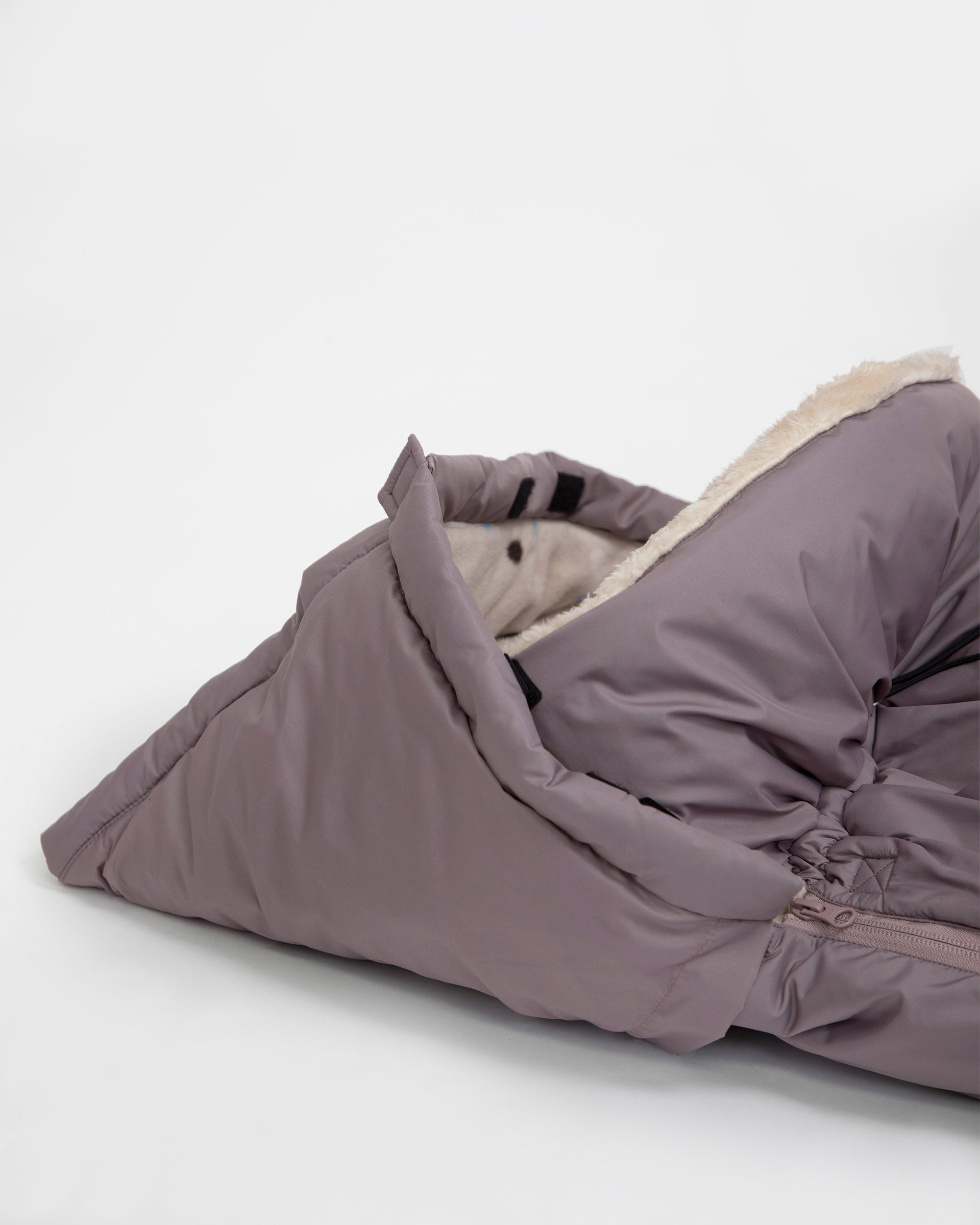 Ash Mauve & Print Pebbles//