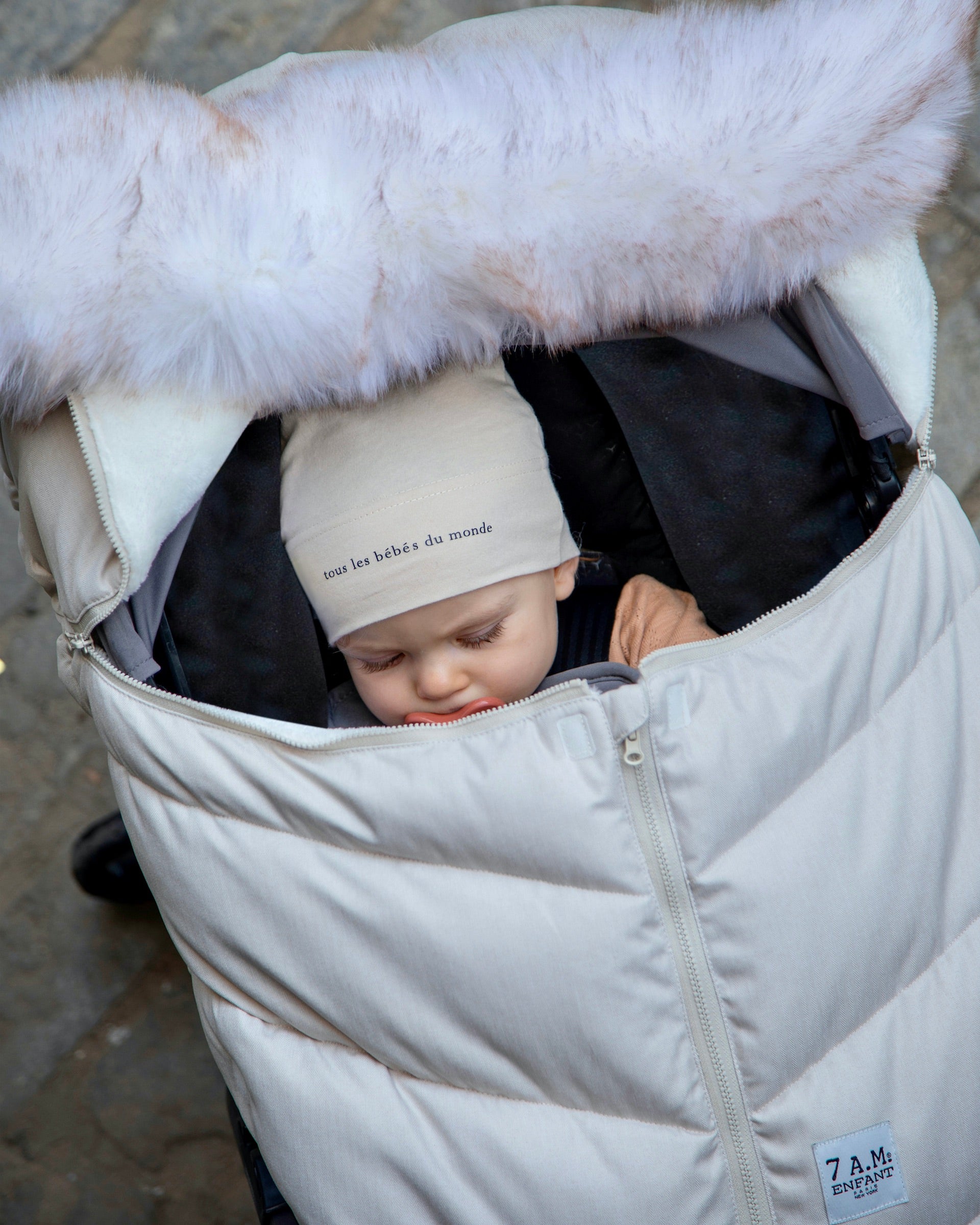 Heather Beige Faux Fur//