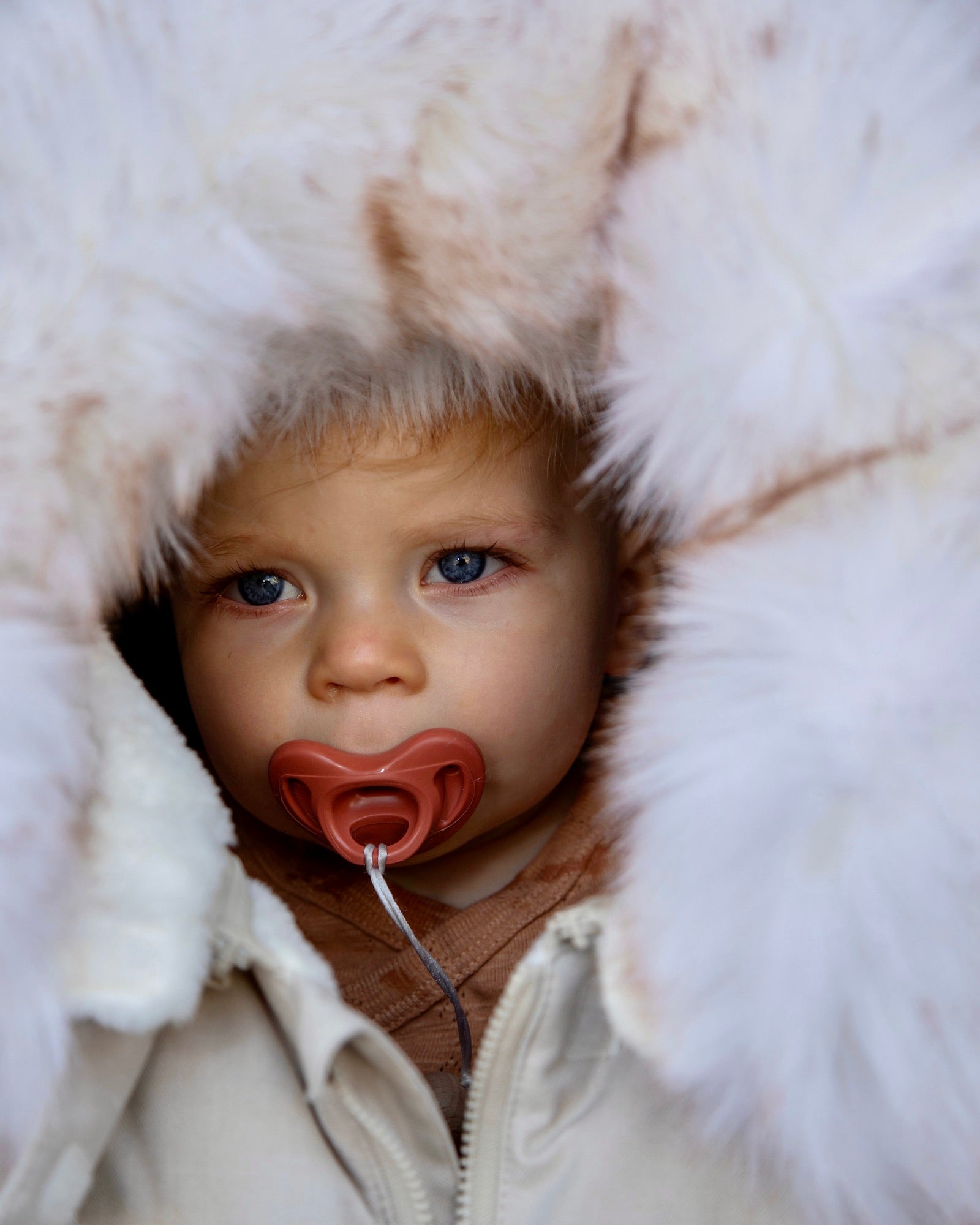 Heather Beige Faux Fur//