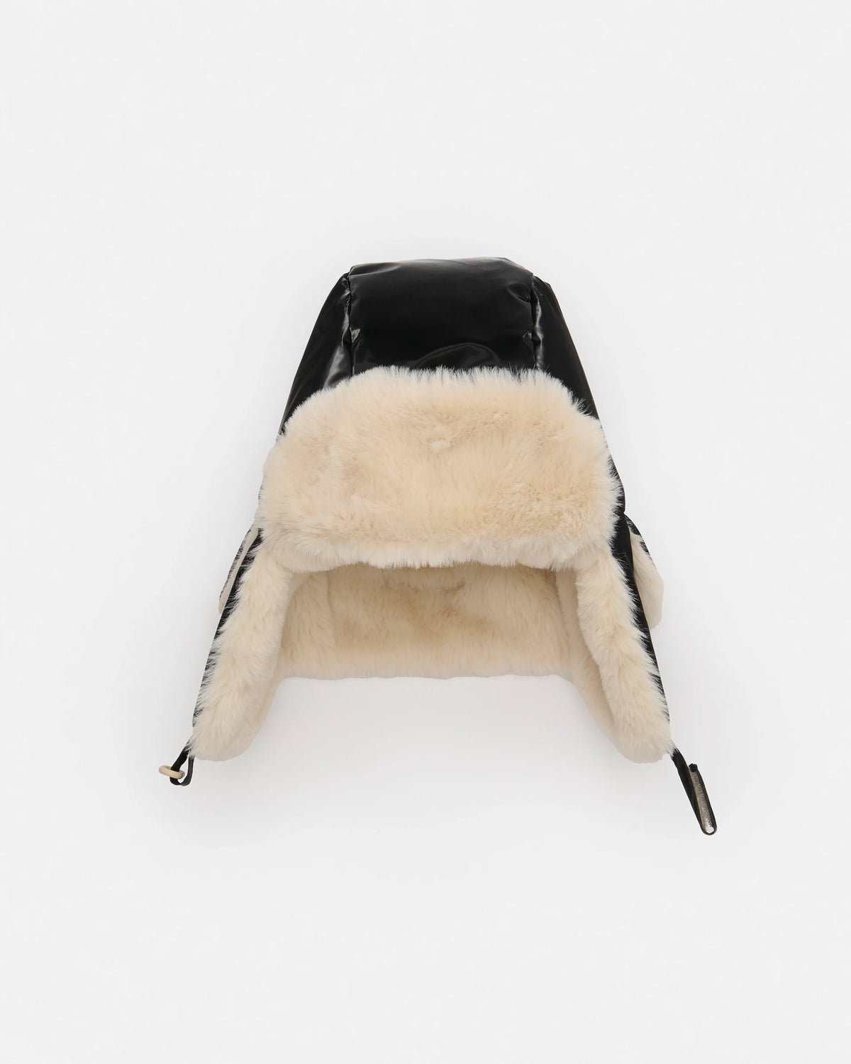 Black Liquid Shine Arctic Faux Fur//