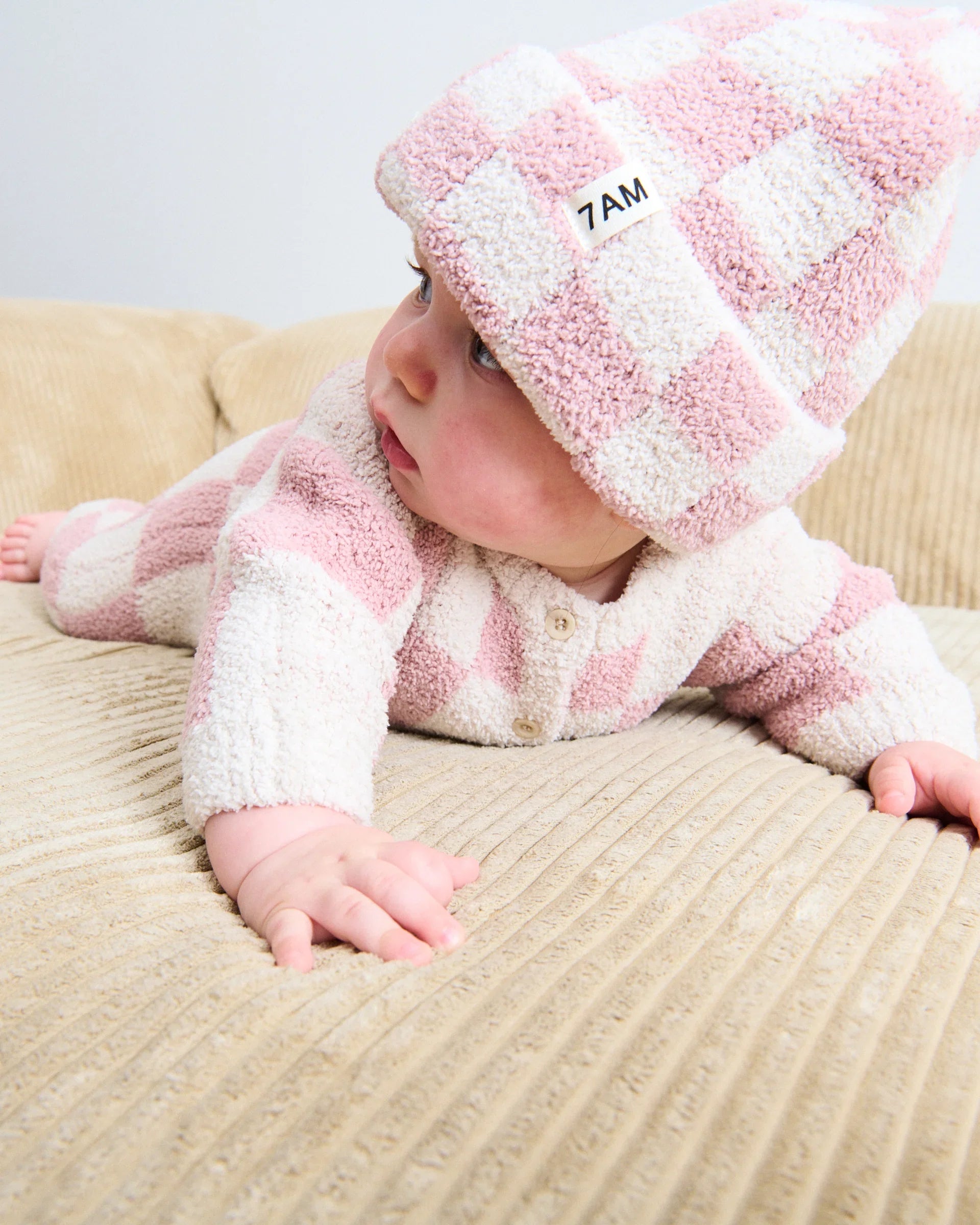 Ecru Ash Rose//