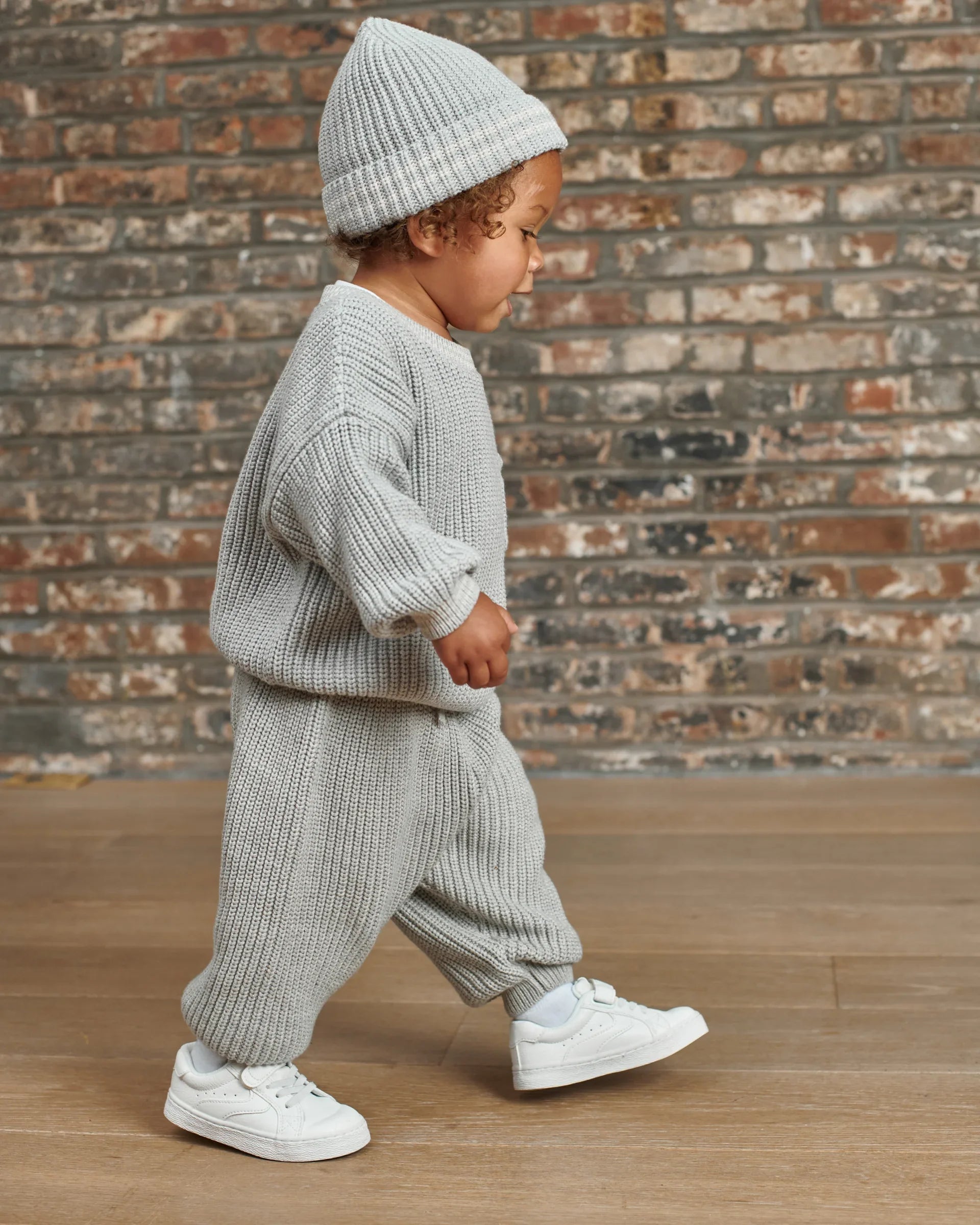 Pearl Grey//