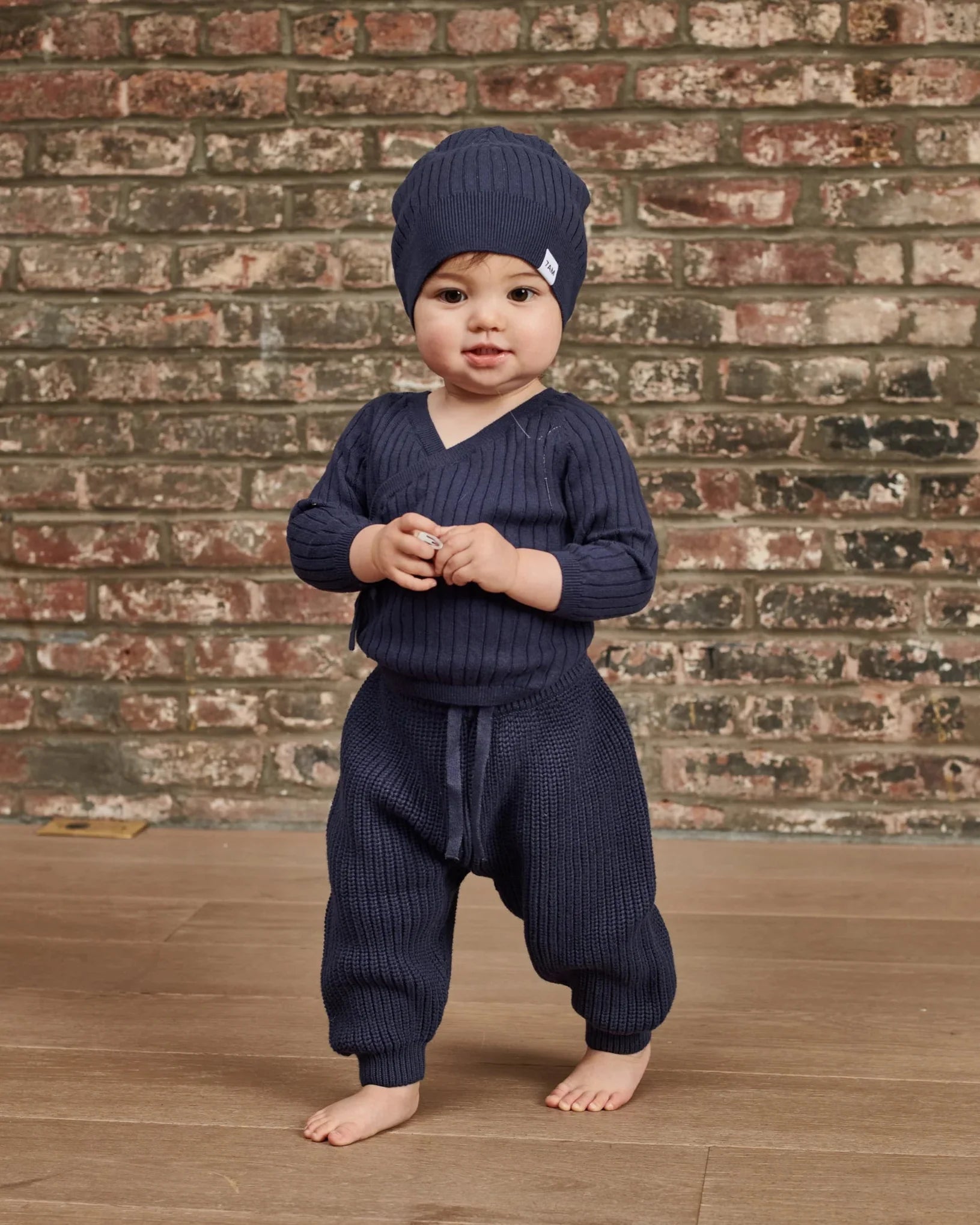 Navy//