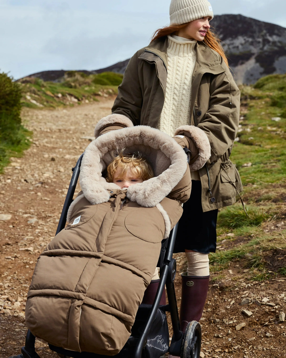 Moss Brown Faux Fur//