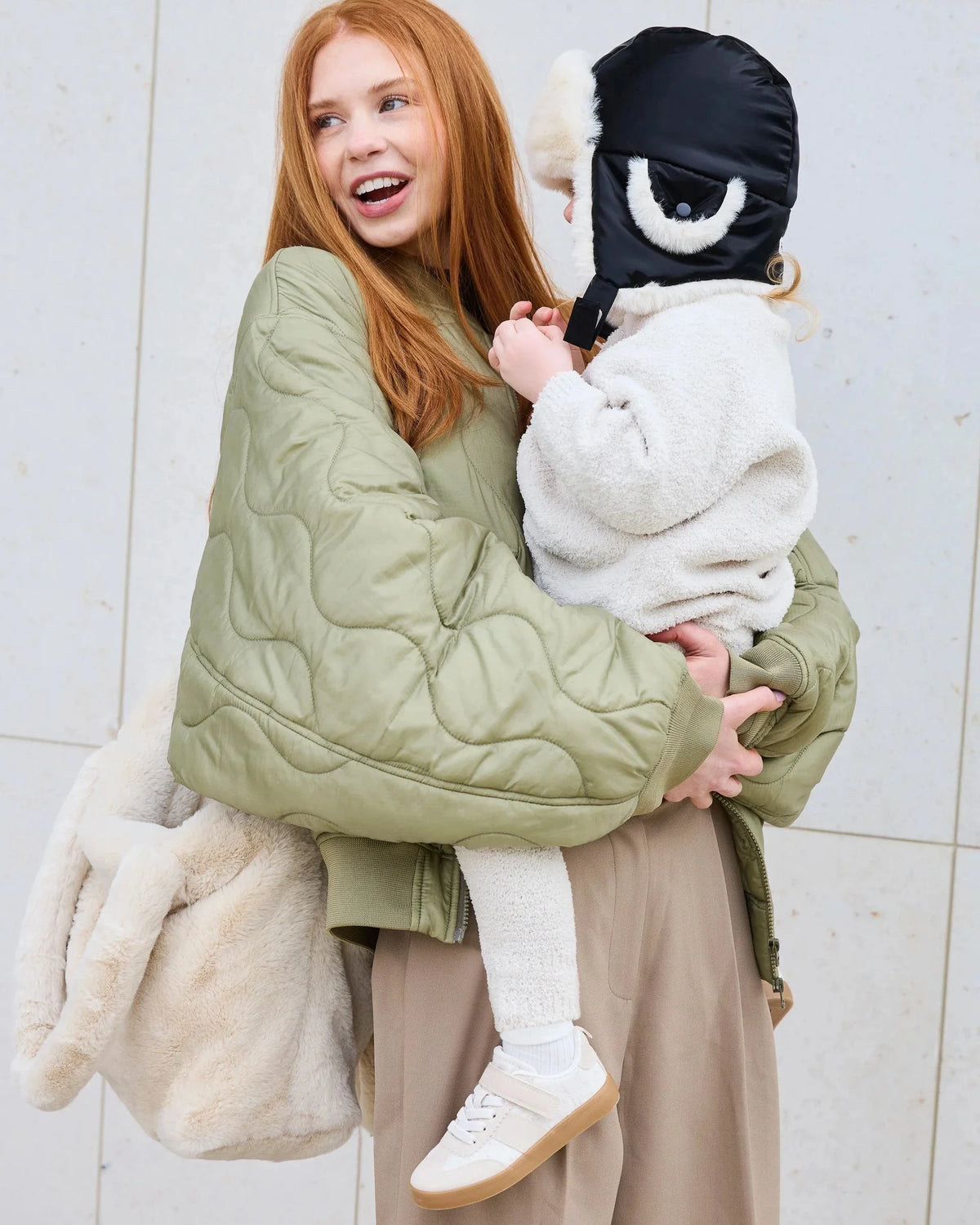 Arctic White Faux Fur//
