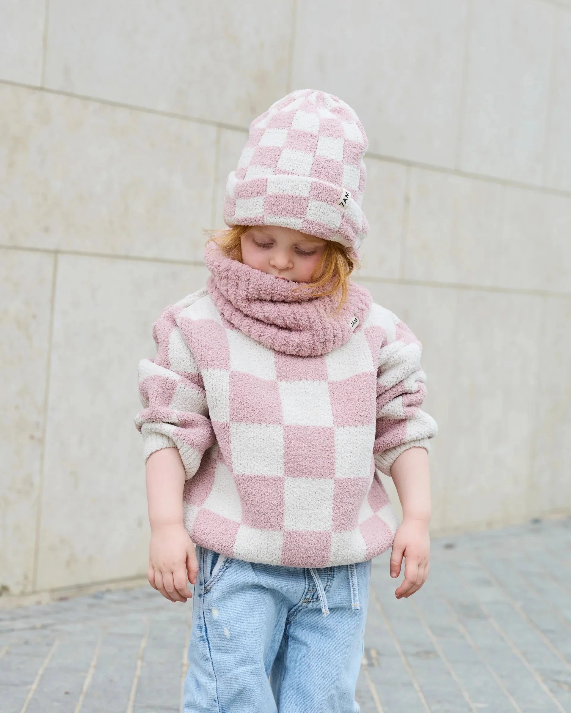 Ecru Ash Rose//