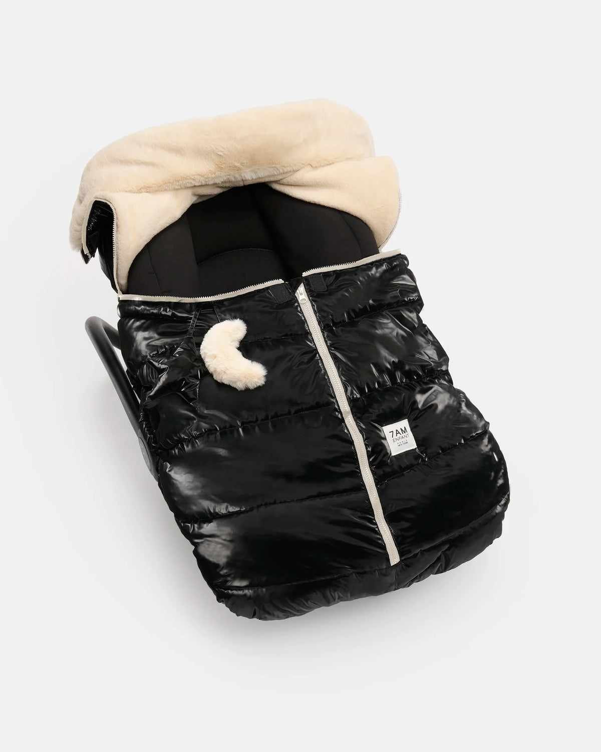 Black Liquid Shine Arctic Faux Fur//