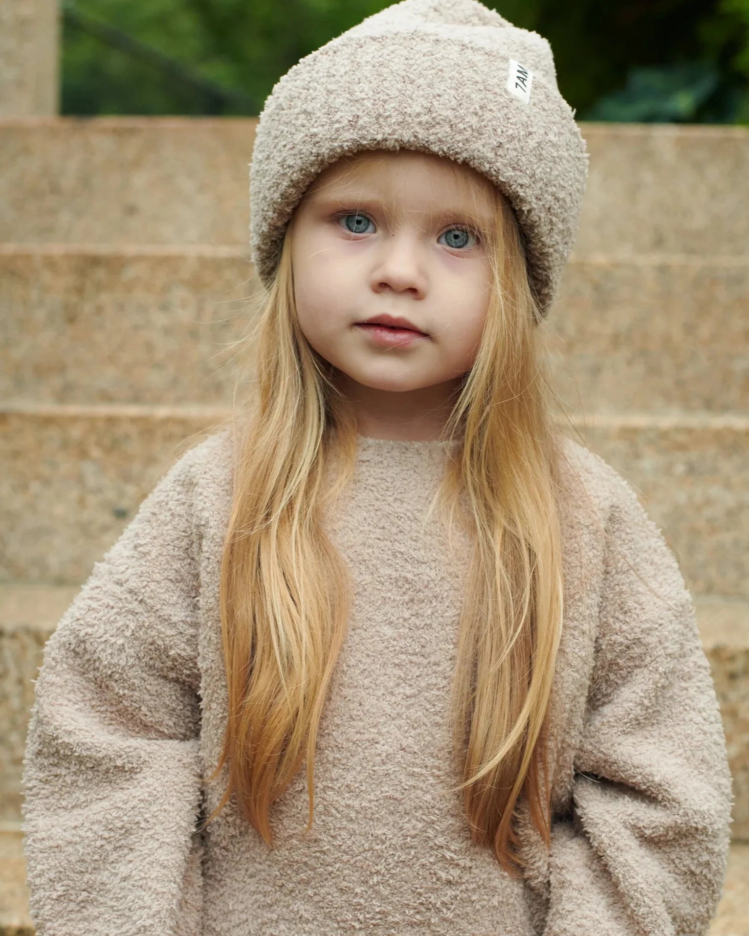 Taupe//