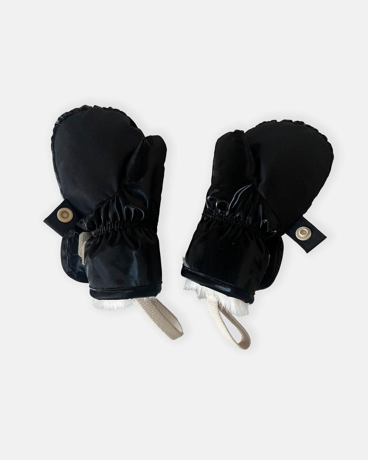 Black Liquid Shine Arctic Faux Fur//